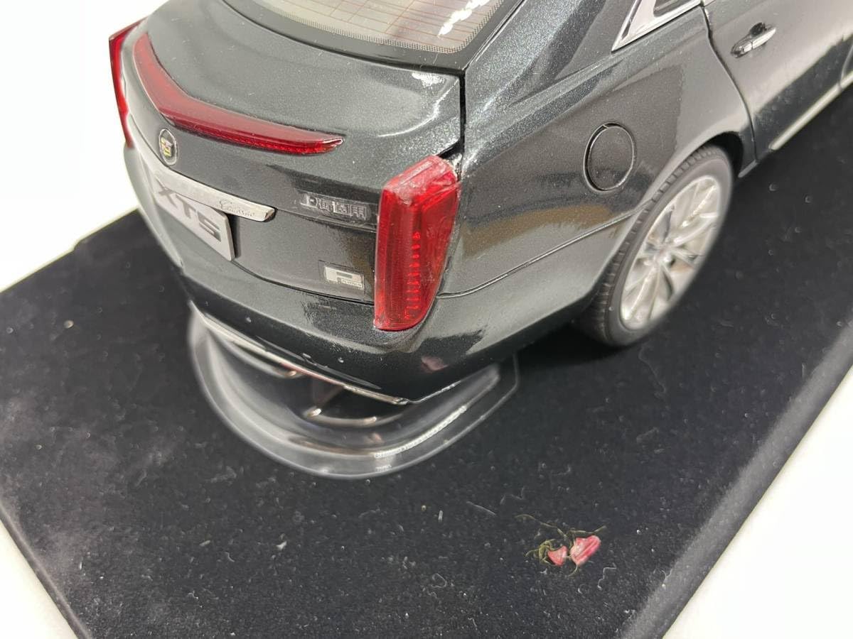 キャデラック特注 1/18 キャデラック Cadillac XTS J01-2-005 XTS